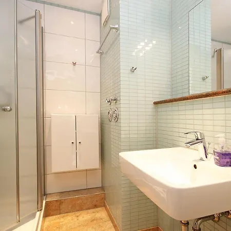 Apartmenthaus Cubanzestrasse 43 - 17 / 638 * Ostseebad Kühlungsborn